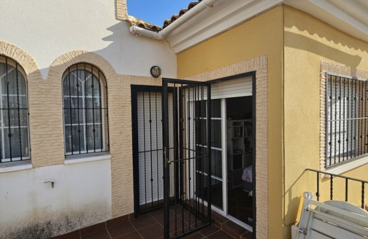Resale - Villa -
Lo Crispin - Inland