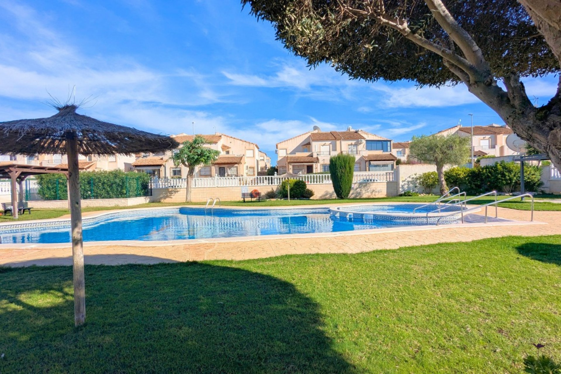 Resale - Villa -
Lo Crispin - Inland