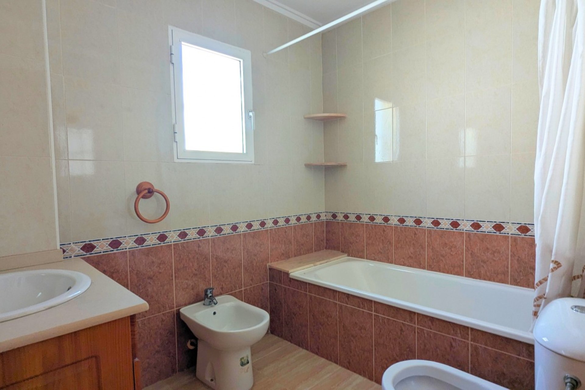 Resale - Villa -
Lo Crispin - Inland
