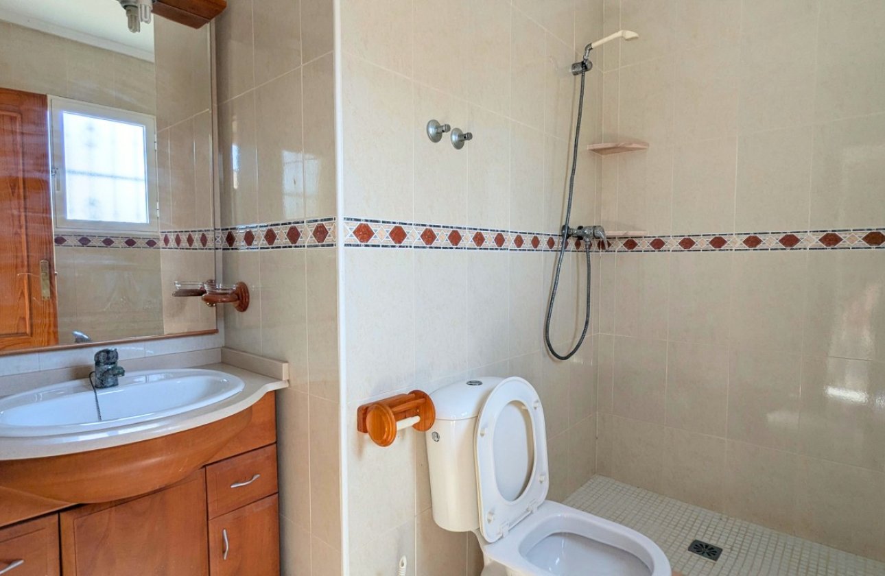 Resale - Villa -
Lo Crispin - Inland