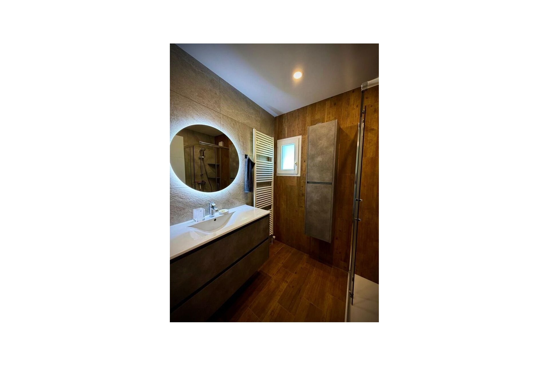 Resale - Villa -
Los Balcones - Barrio Los Balcones - Los Altos del Edén