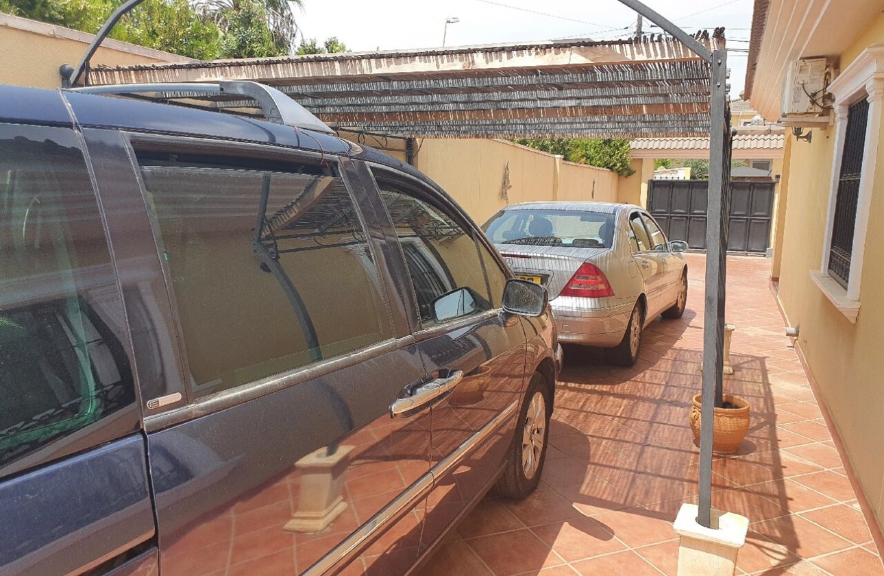 Resale - Villa -
Los Balcones - Costa Blanca