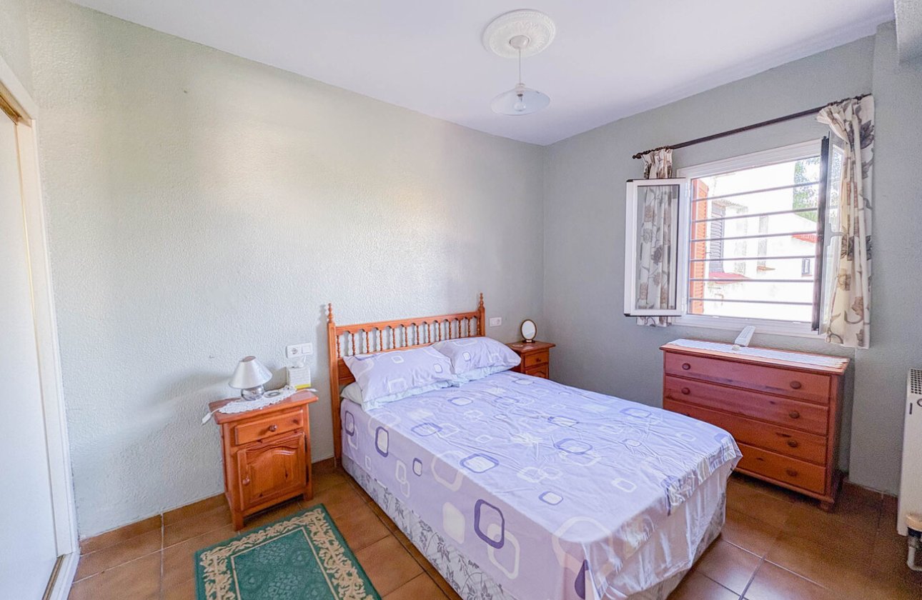 Resale - Villa -
Los Balcones - Costa Blanca