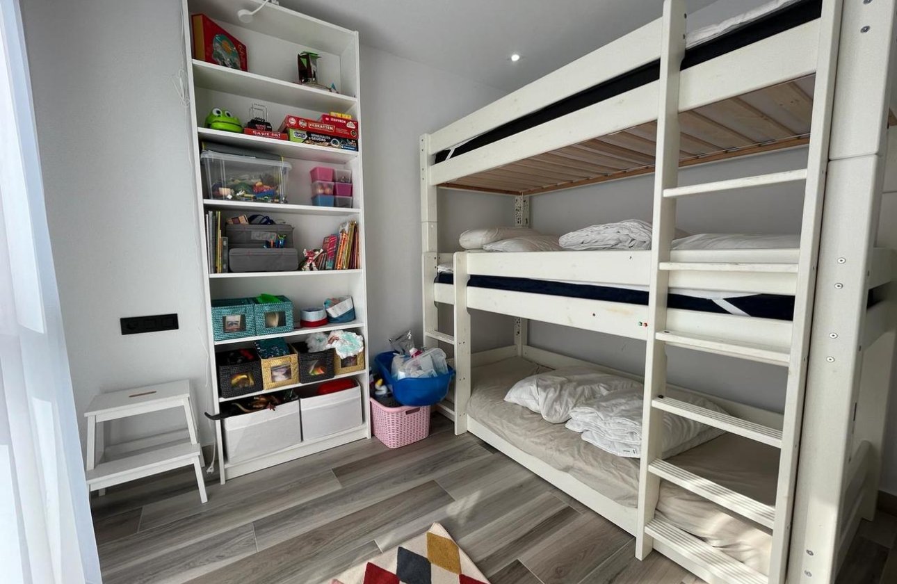 Resale - Villa -
Los Balcones - Costa Blanca