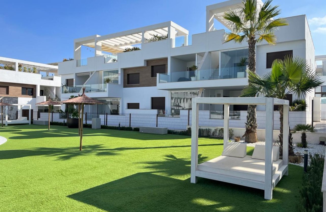 Resale - Villa -
Los Balcones - Costa Blanca