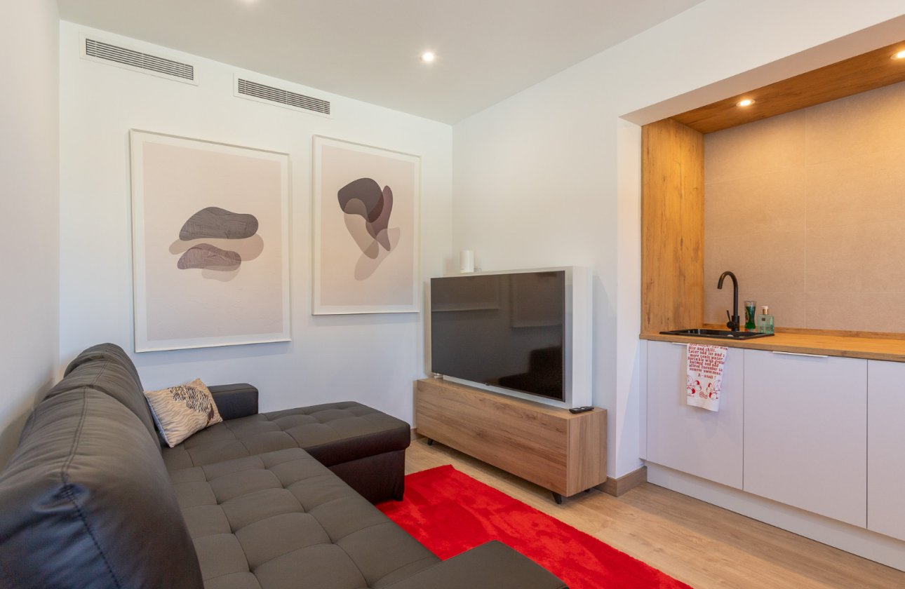 Resale - Villa -
Los Balcones - Costa Blanca