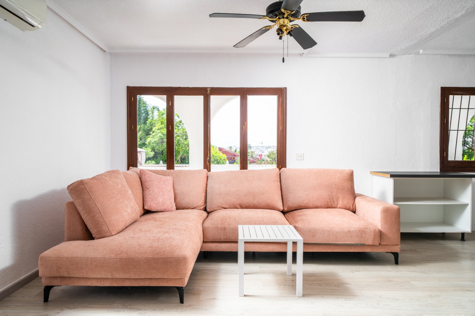 Resale - Villa -
Los Balcones - Costa Blanca
