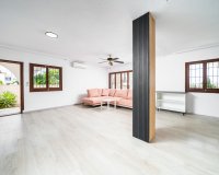 Resale - Villa -
Los Balcones - Costa Blanca