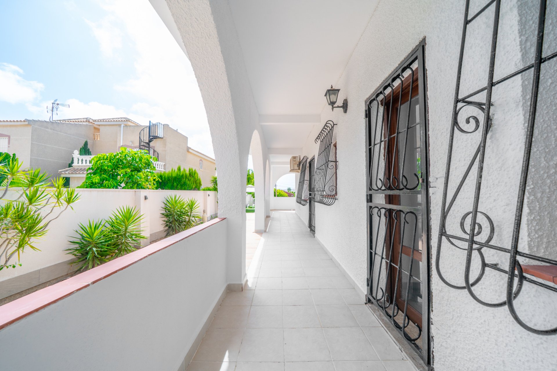Resale - Villa -
Los Balcones - Costa Blanca