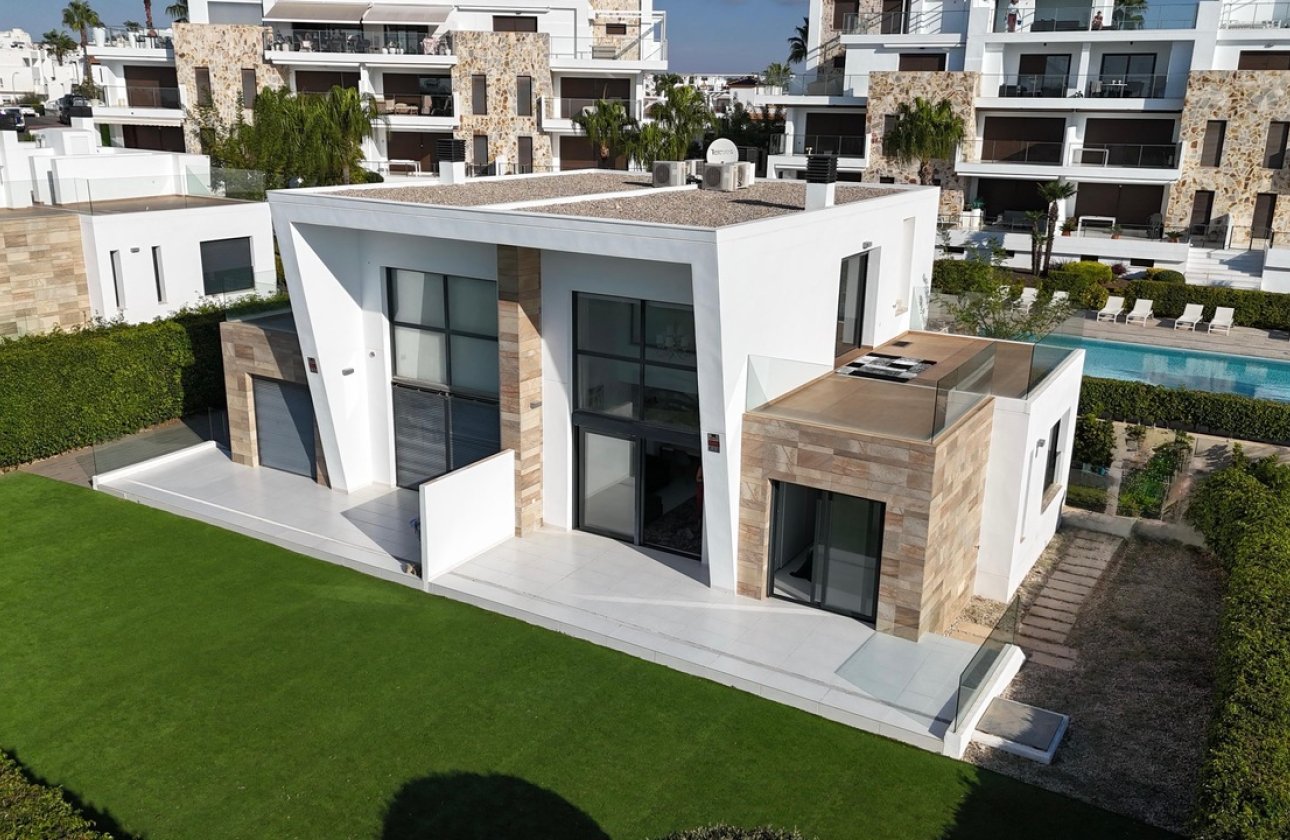 Resale - Villa -
Los Dolses - Inland