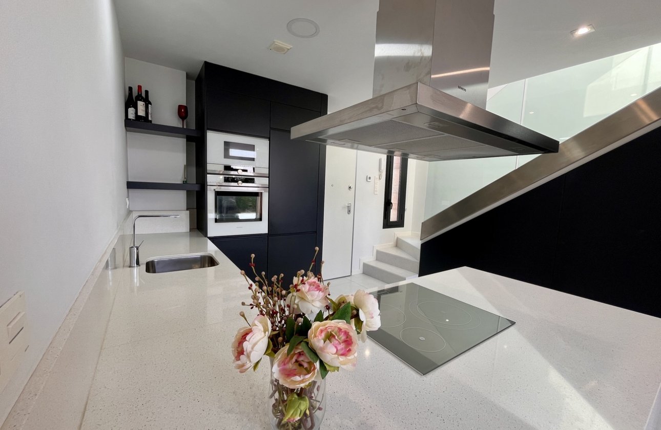 Resale - Villa -
Los Dolses - Inland