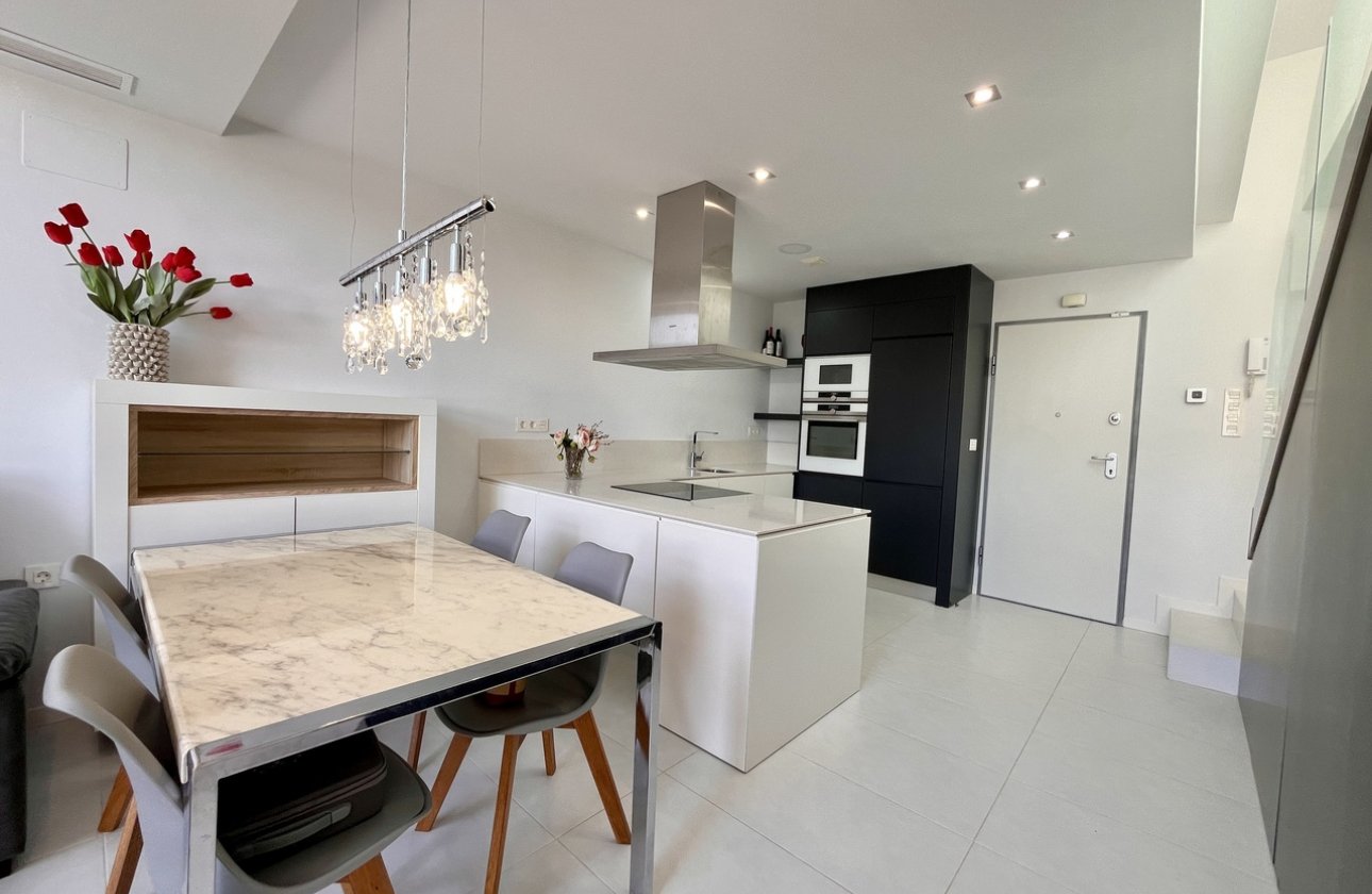 Resale - Villa -
Los Dolses - Inland