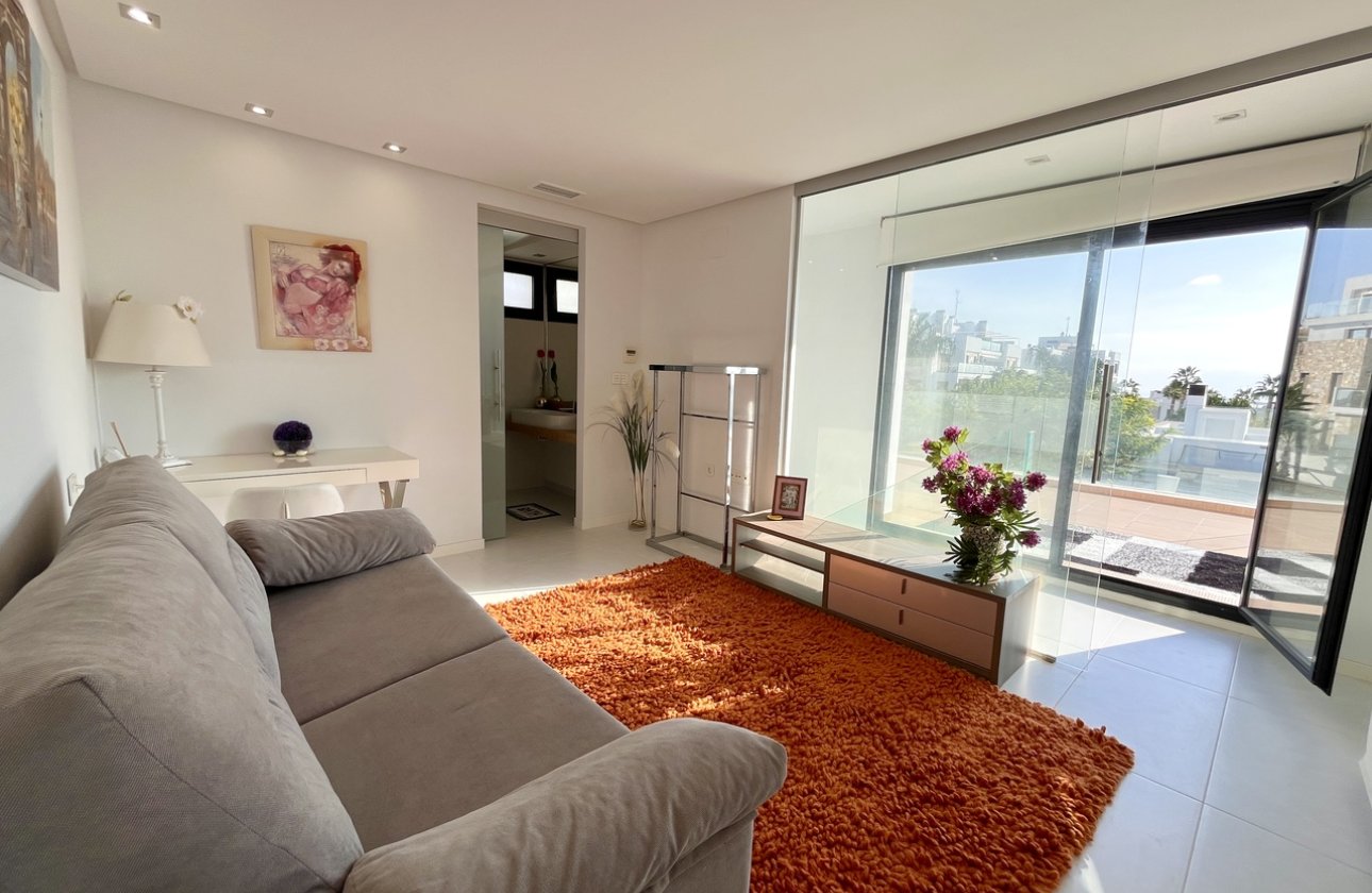 Resale - Villa -
Los Dolses - Inland