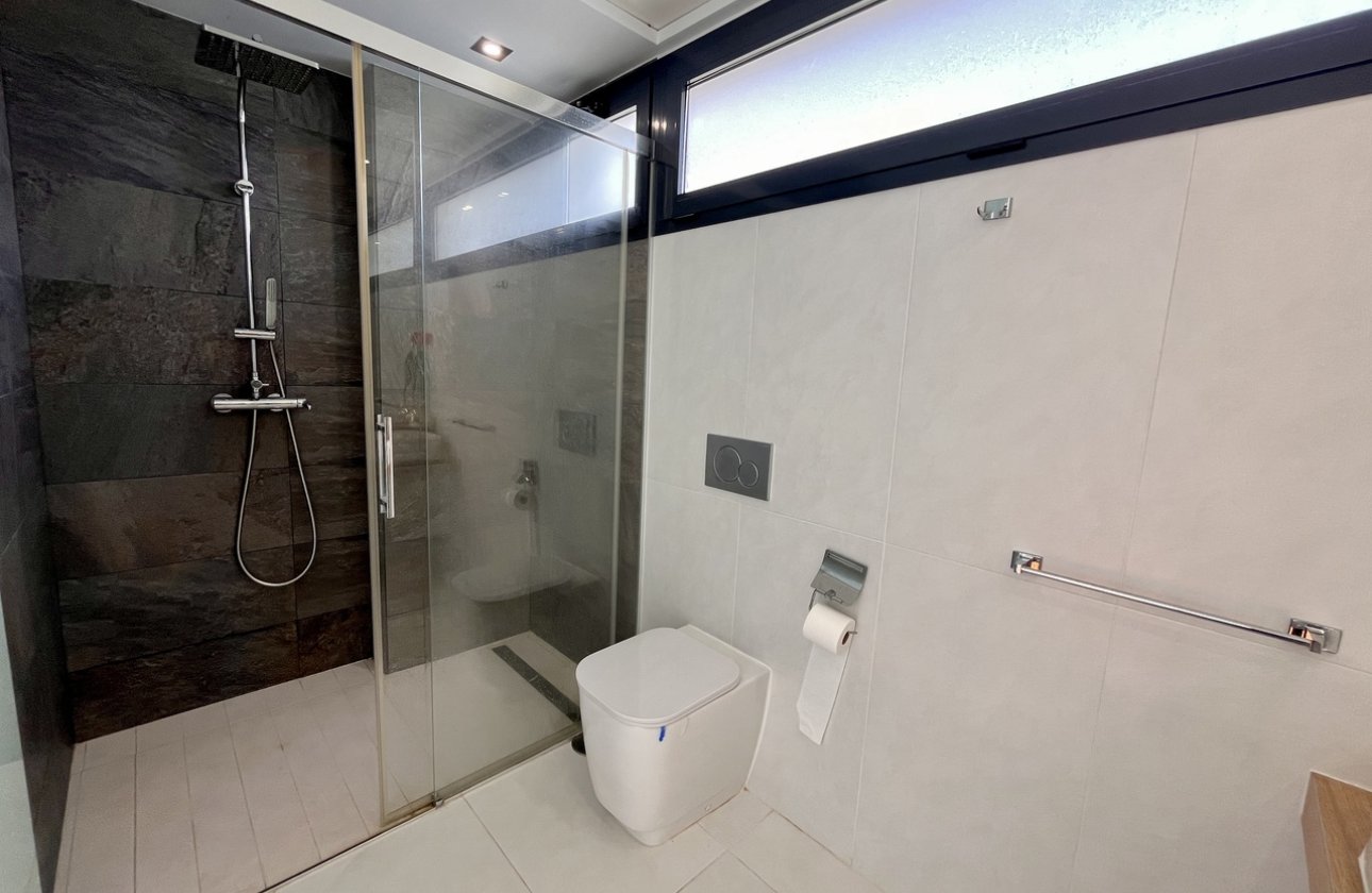 Resale - Villa -
Los Dolses - Inland