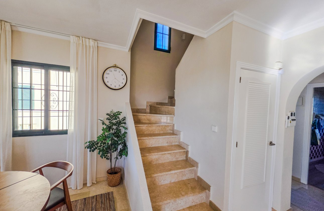 Resale - Villa -
Los Dolses - Inland