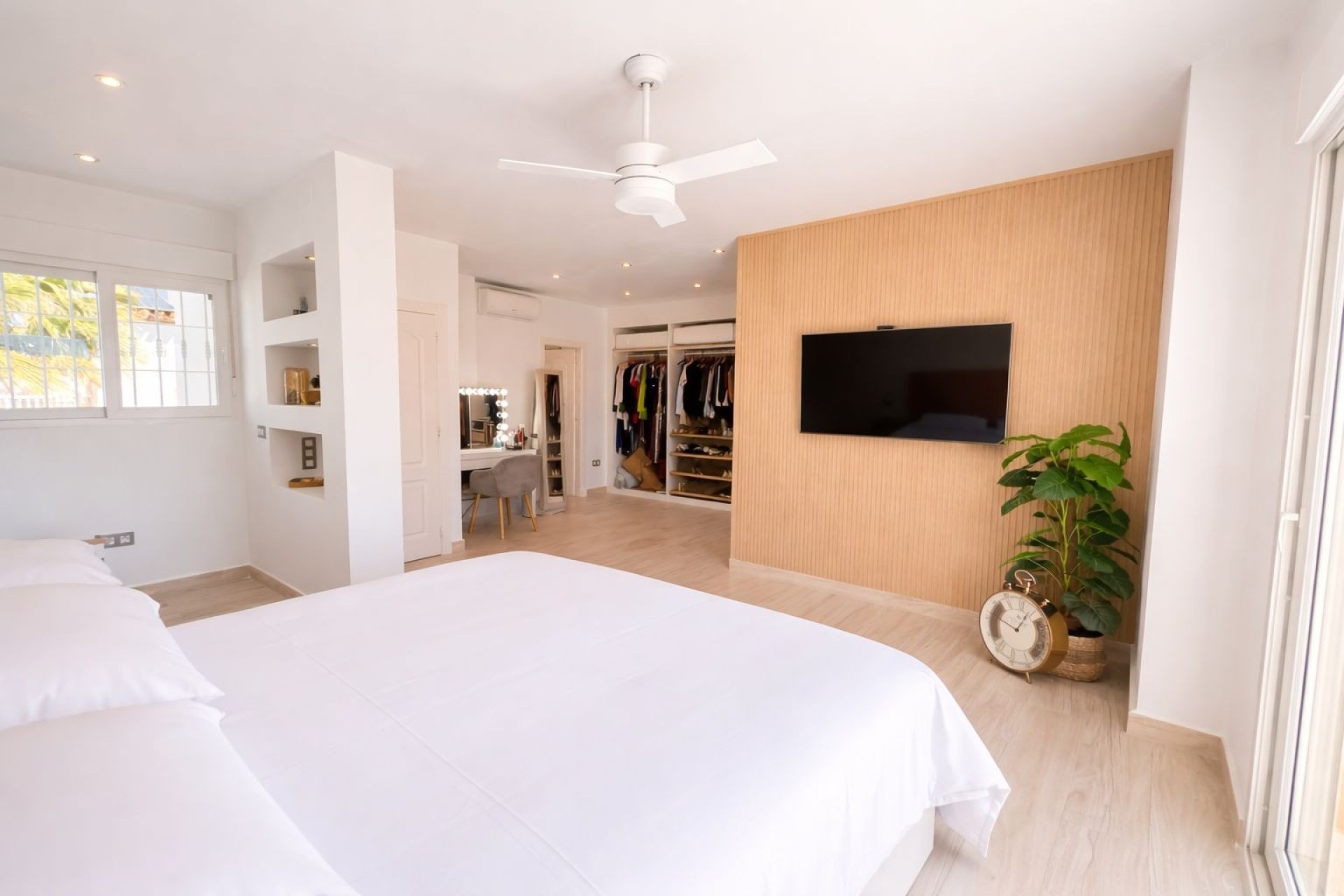 Resale - Villa -
Los Dolses - Inland