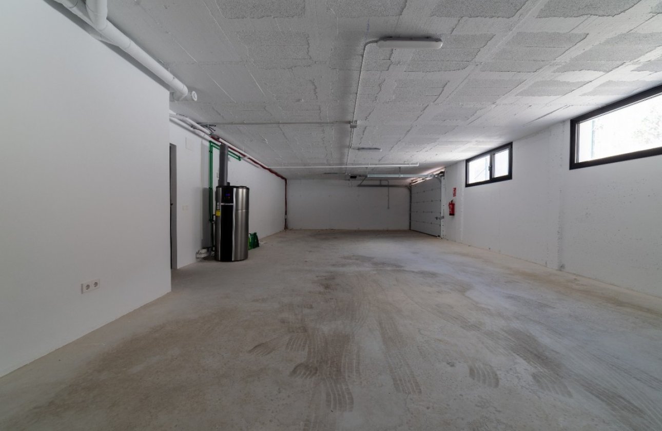 Resale - Villa -
Los Montesinos - Costa Blanca