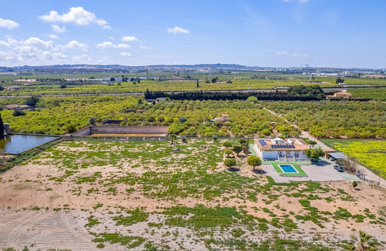 Resale - Villa -
Los Montesinos - Costa Blanca