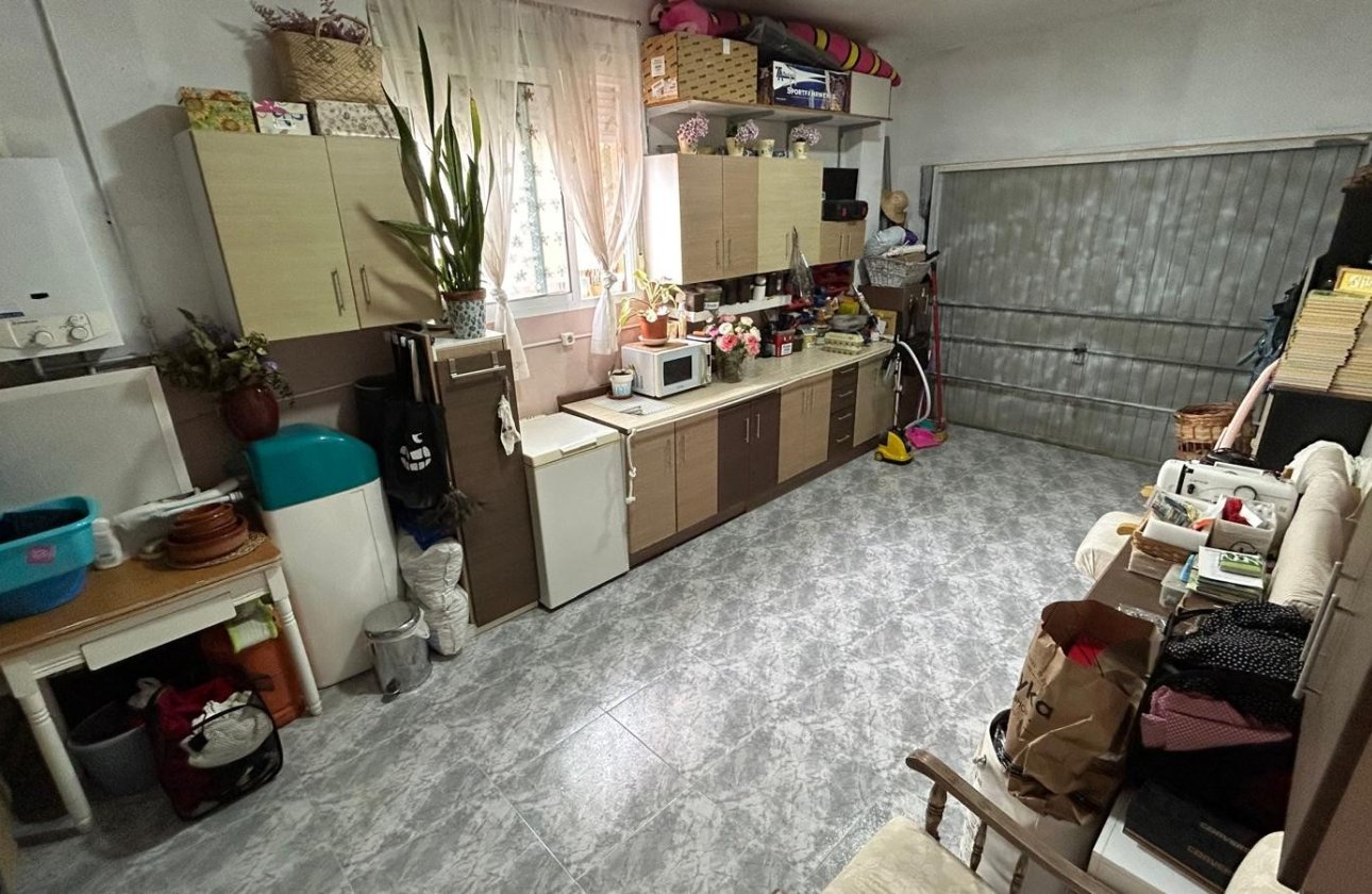 Resale - Villa -
Los Montesinos - Costa Blanca