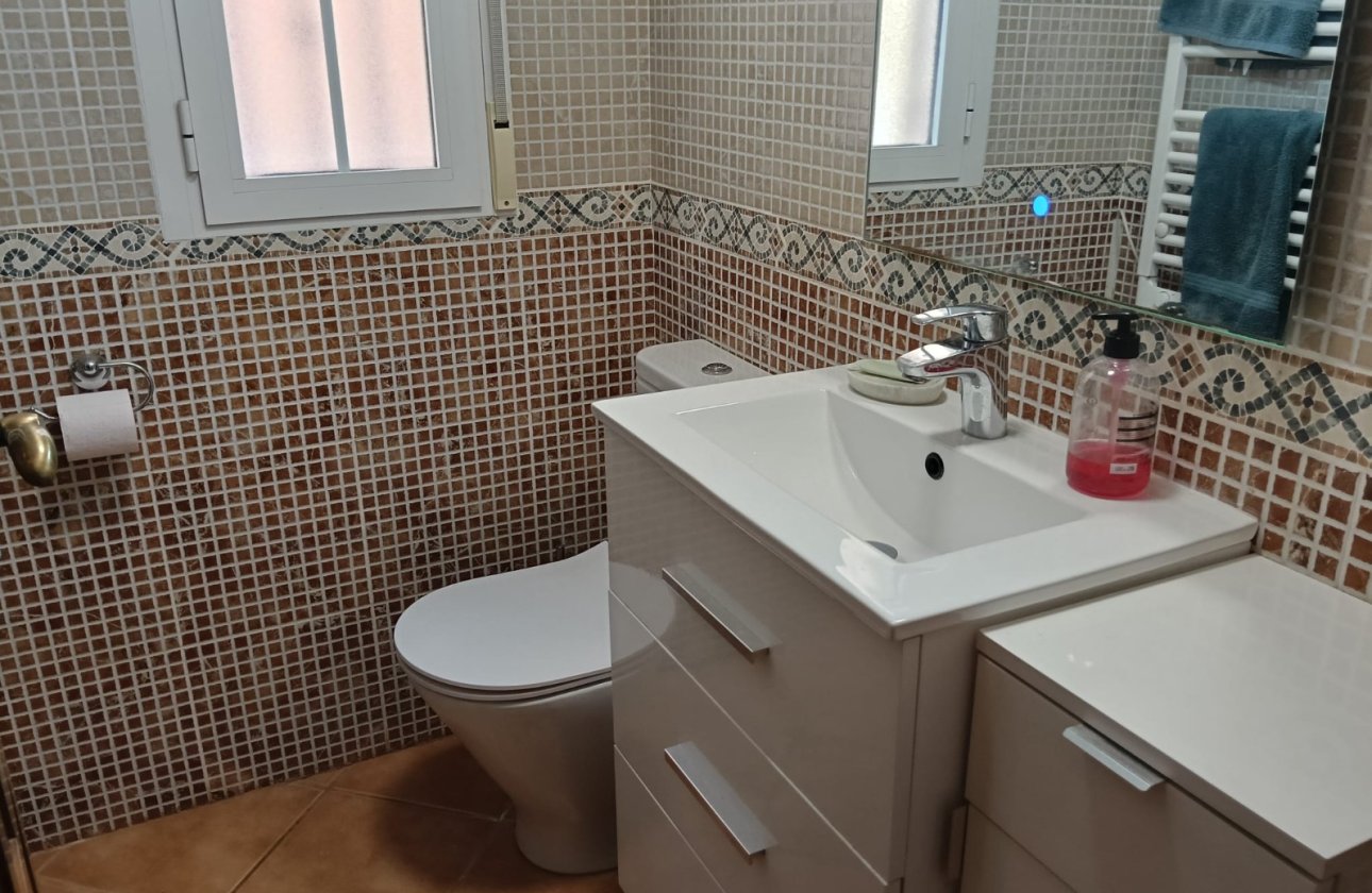 Resale - Villa -
Los Montesinos - Costa Blanca