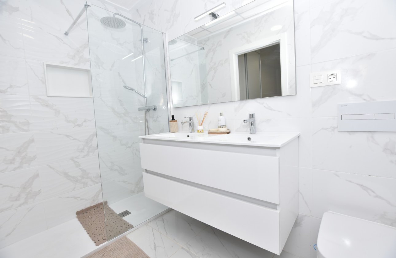 Resale - Villa -
Los Montesinos - Costa Blanca