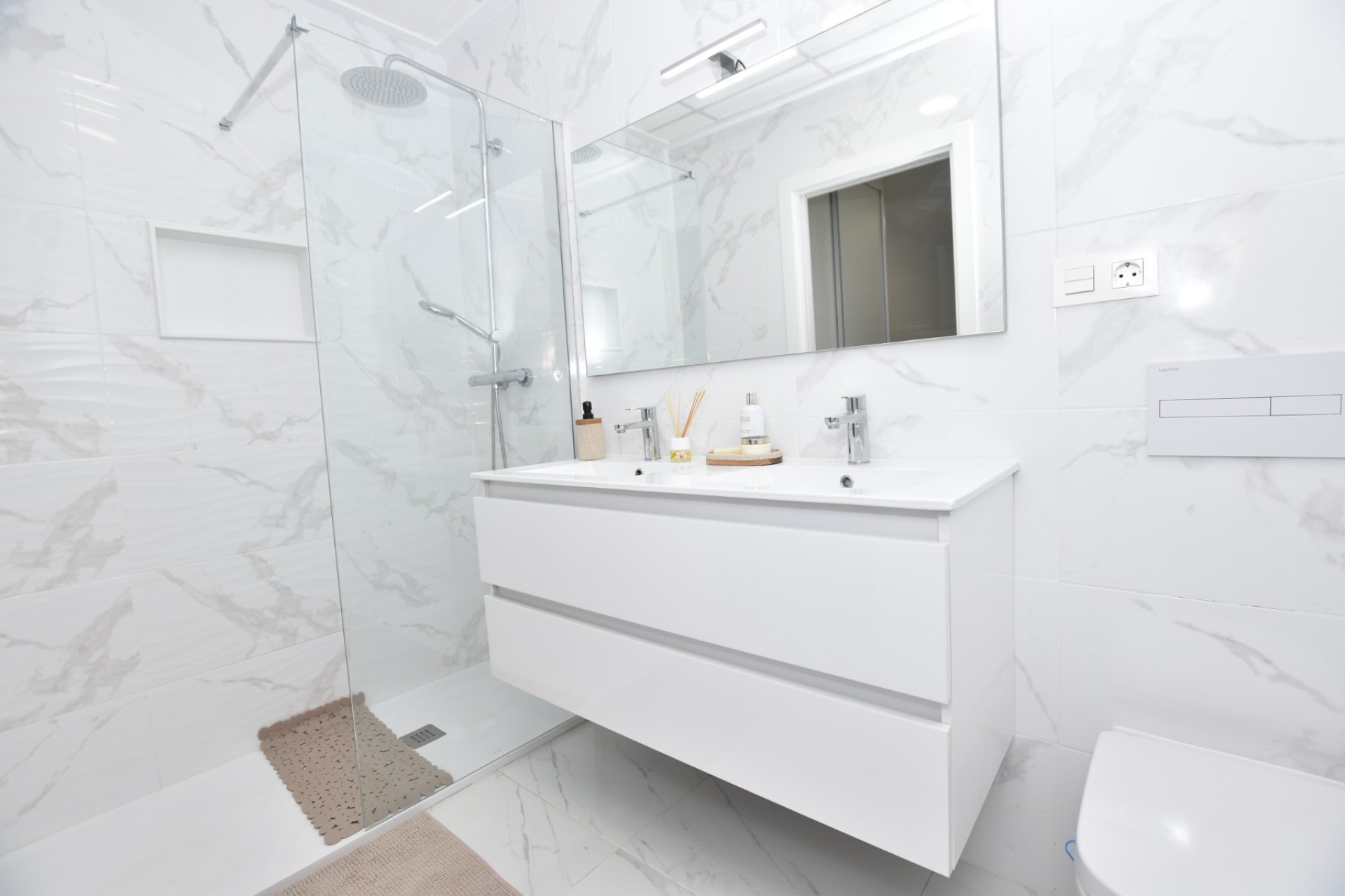 Resale - Villa -
Los Montesinos - Costa Blanca