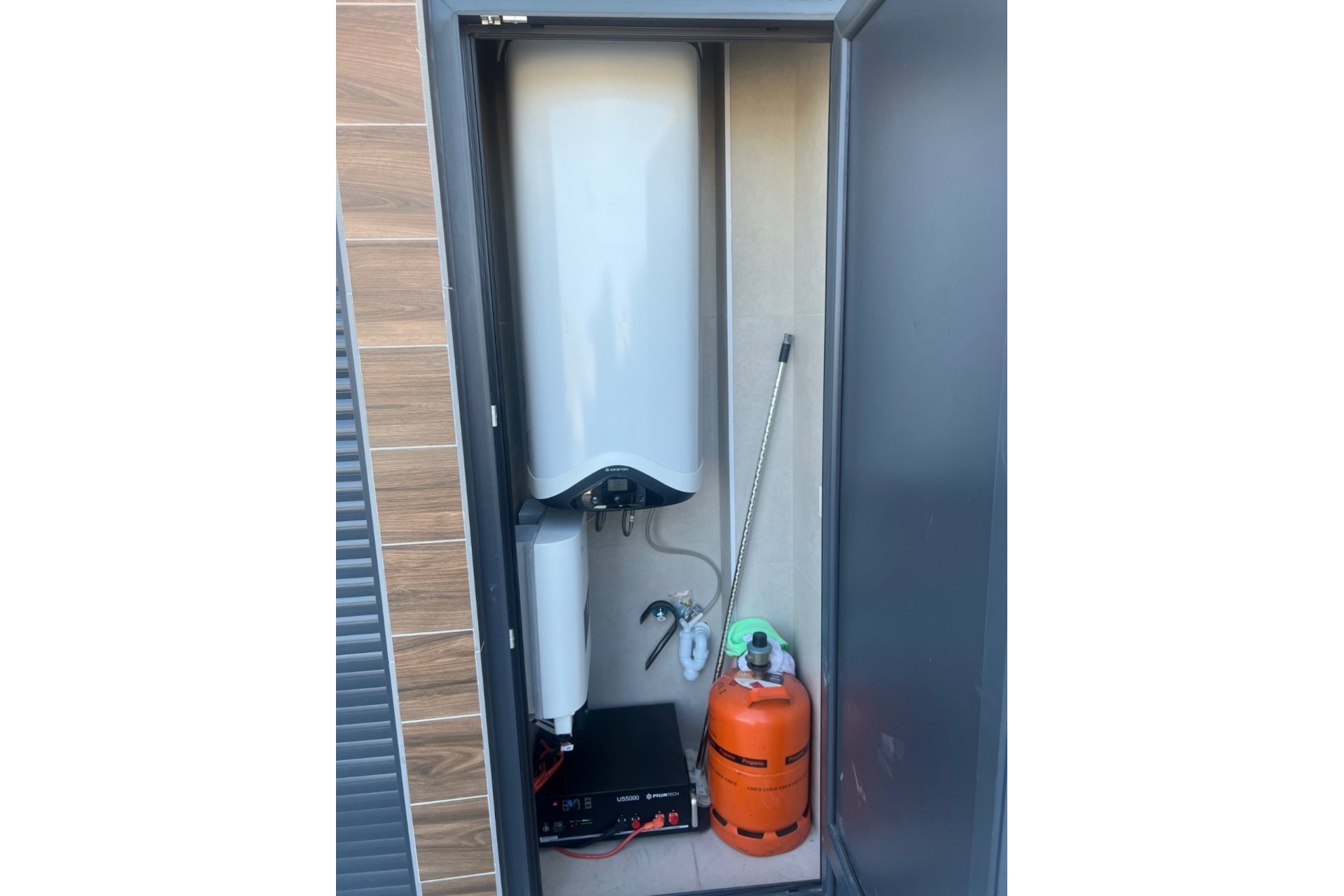 Resale - Villa -
Los Montesinos - Costa Blanca