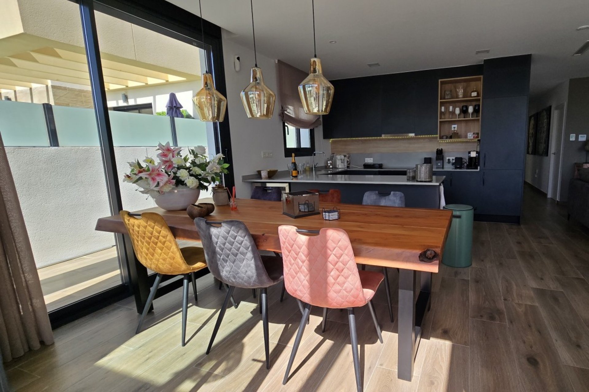 Resale - Villa -
Los Montesinos - Costa Blanca