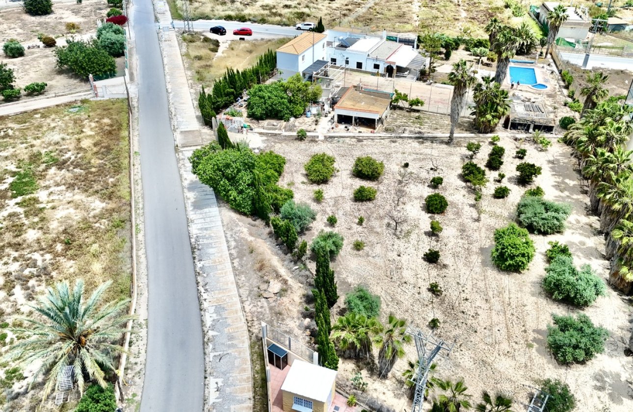 Resale - Villa -
Los Montesinos - Costa Blanca