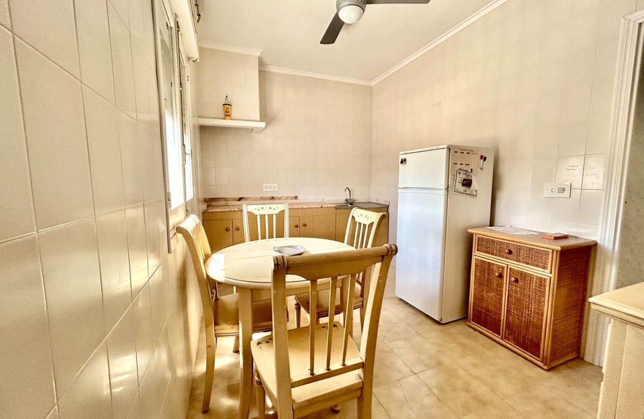 Resale - Villa -
Los Montesinos - Costa Blanca