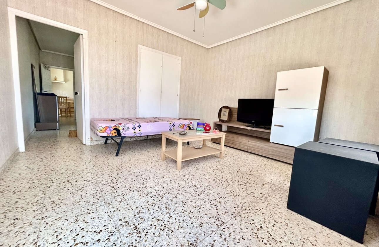 Resale - Villa -
Los Montesinos - Costa Blanca