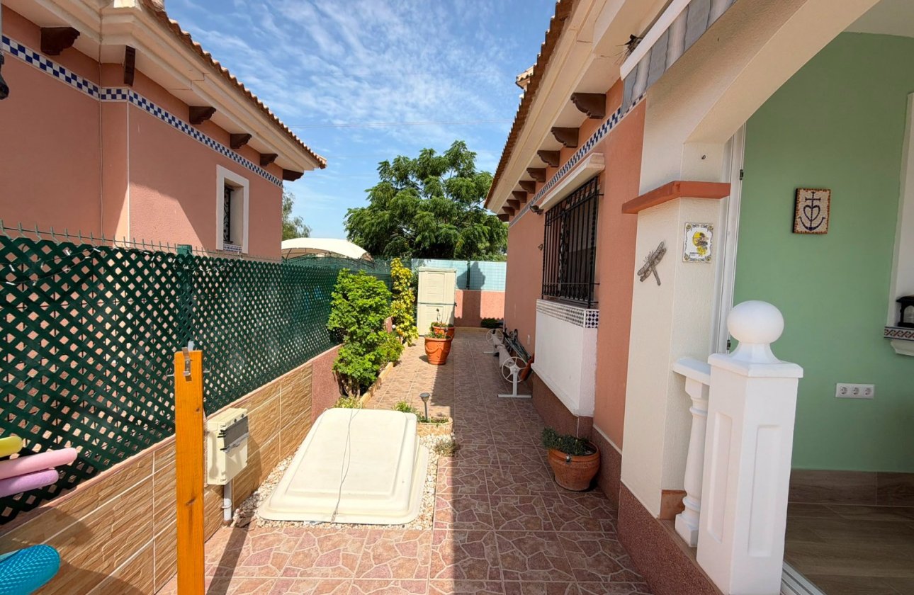 Resale - Villa -
Los Montesinos - Costa Blanca