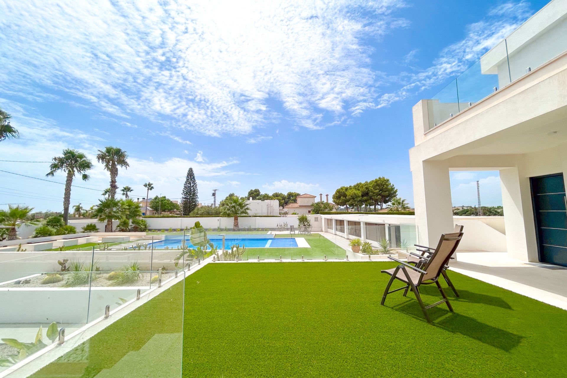 Resale - Villa -
Los Montesinos - Costa Blanca
