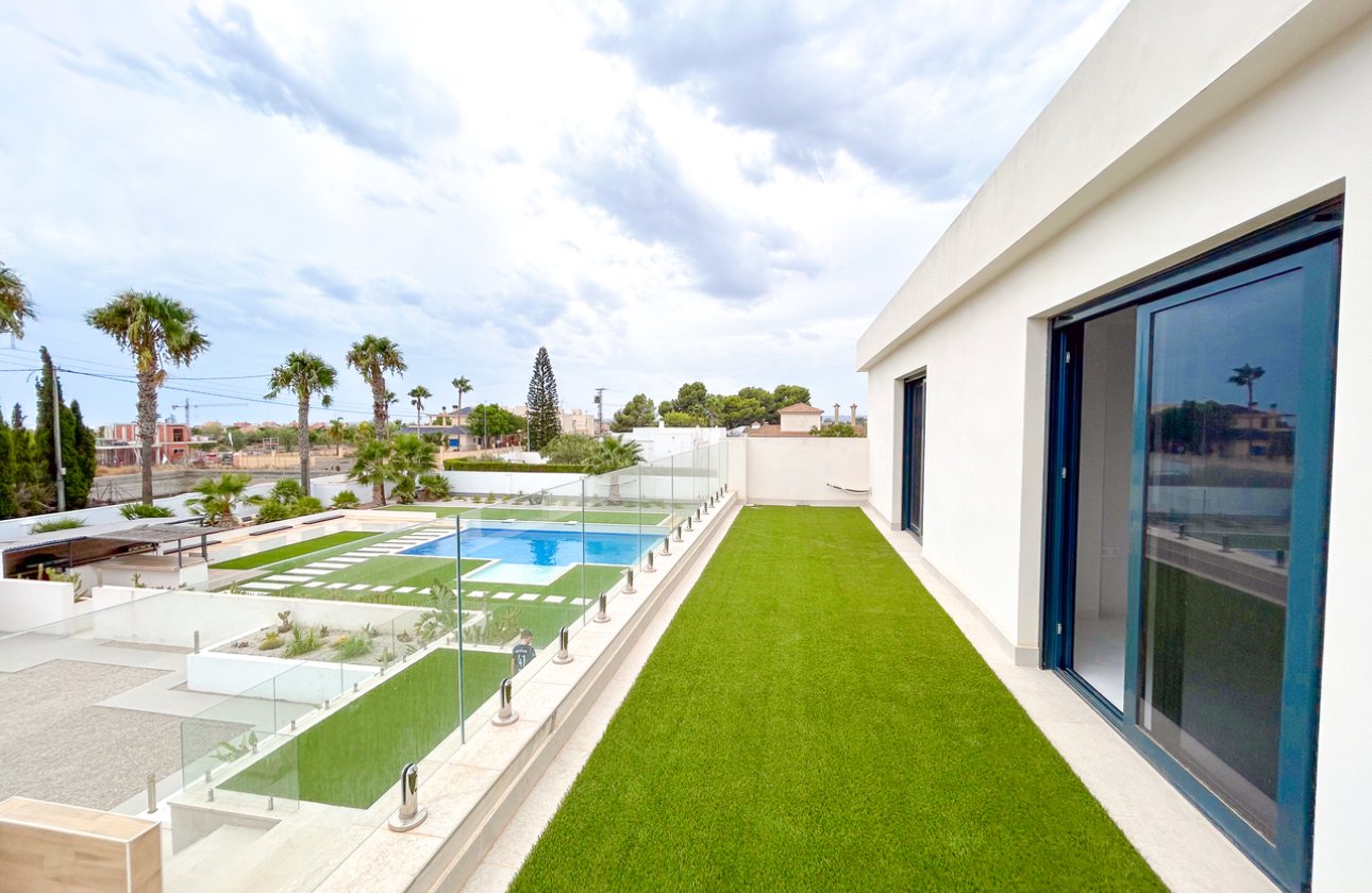 Resale - Villa -
Los Montesinos - Costa Blanca