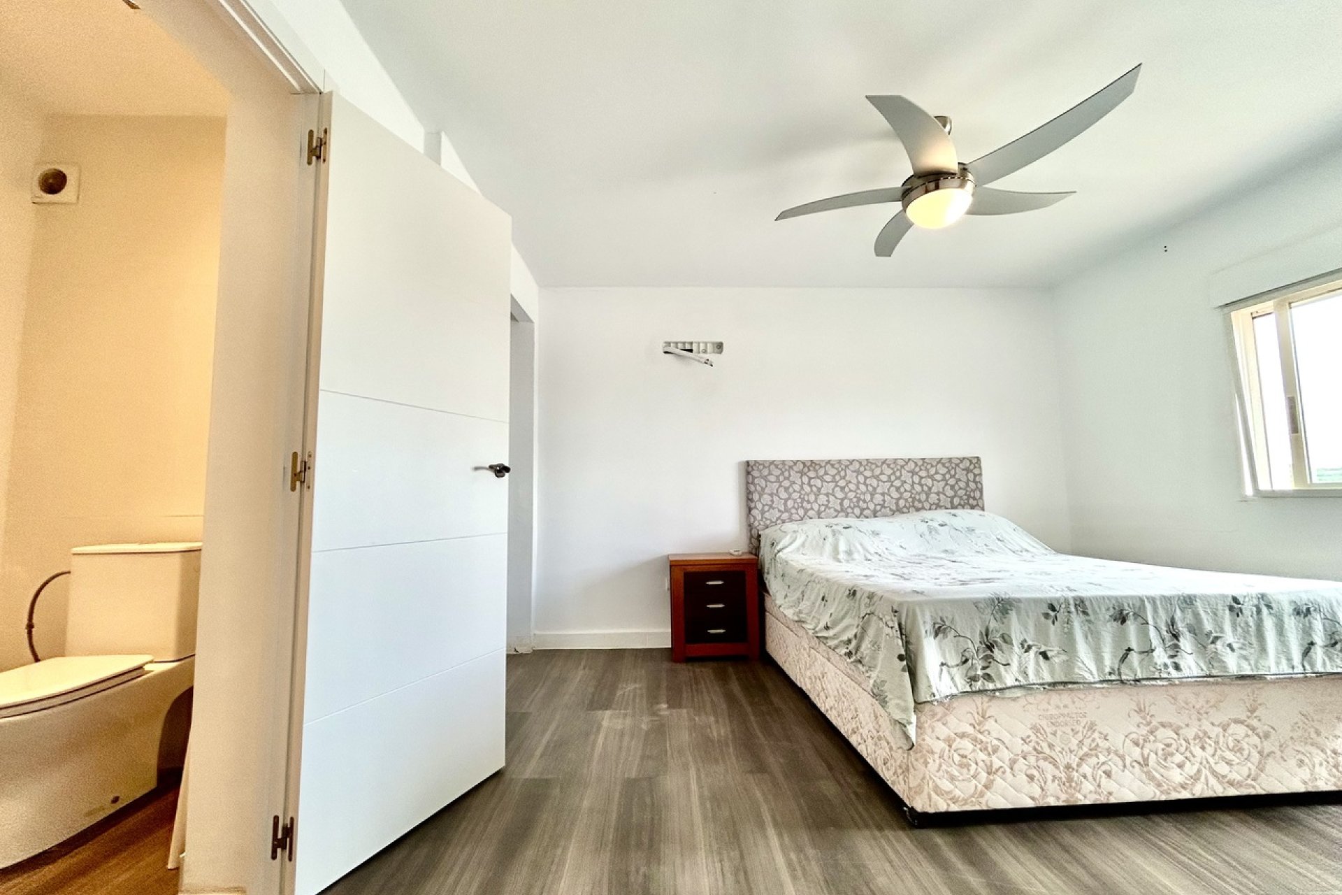 Resale - Villa -
Los Montesinos - Costa Blanca