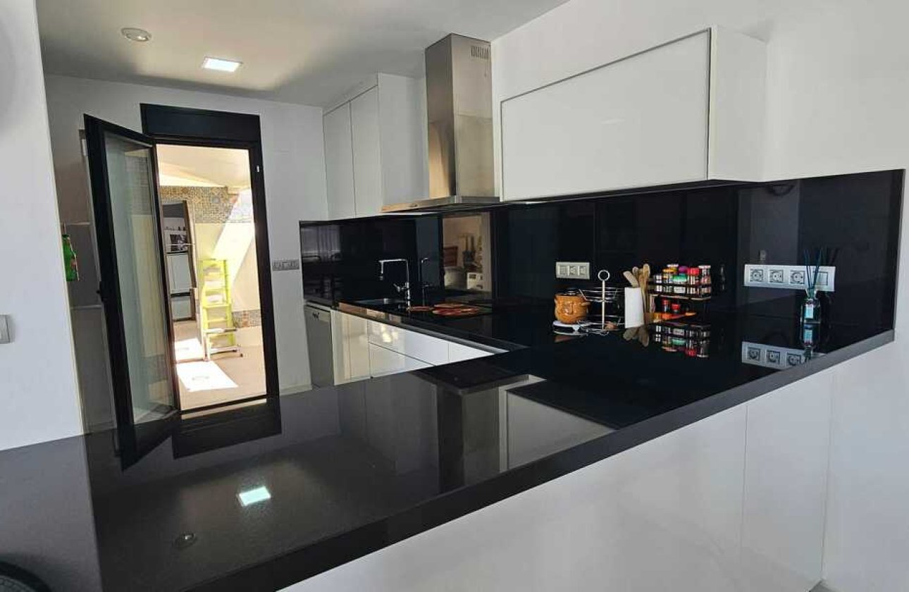 Resale - Villa -
Los Montesinos - Costa Blanca