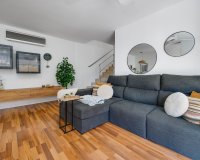 Resale - Villa -
Los Montesinos - La Herrada