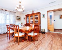 Resale - Villa -
Los Montesinos - Montesinos  Los