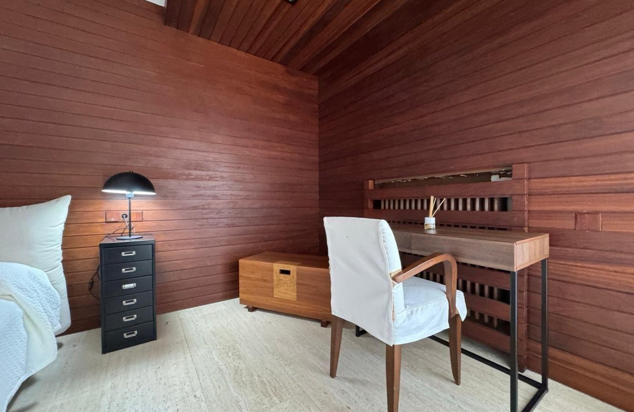 Resale - Villa -
Orihuela Costa - Altos De Campoamor