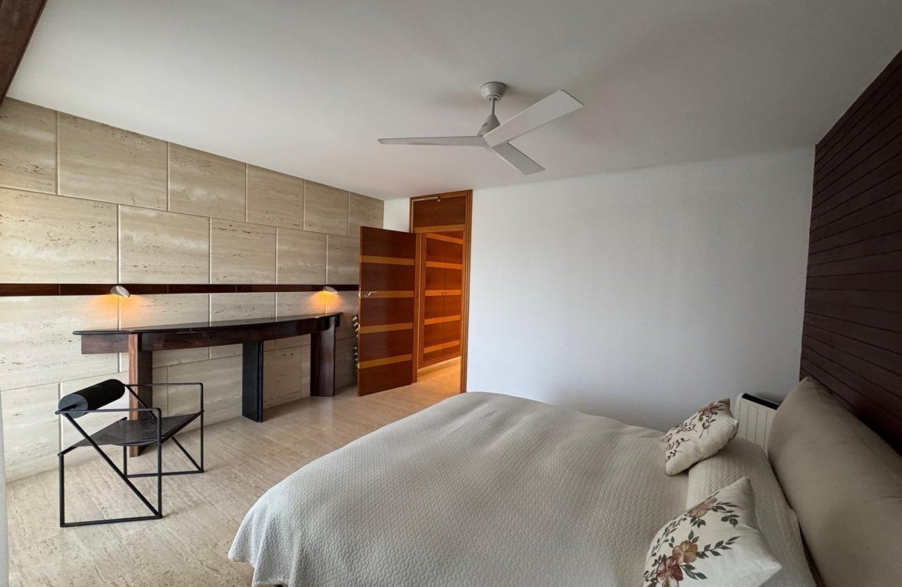 Resale - Villa -
Orihuela Costa - Altos De Campoamor