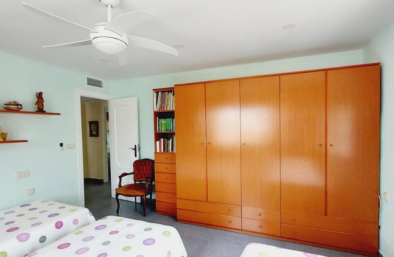 Resale - Villa -
Orihuela Costa - Cabo Roig