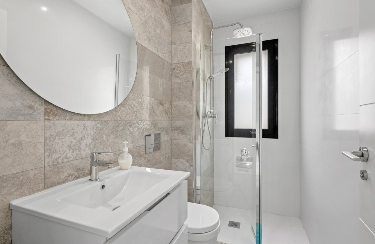 Resale - Villa -
Orihuela Costa - Cabo Roig