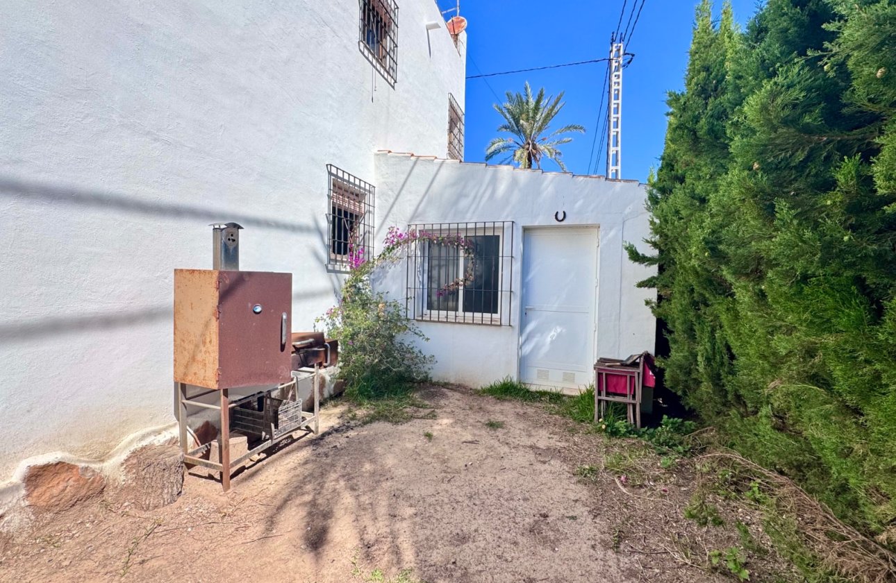 Resale - Villa -
Orihuela Costa - Cabo Roig