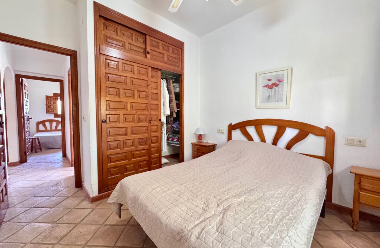 Resale - Villa -
Orihuela Costa - Cabo Roig