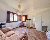 Resale - Villa -
Orihuela Costa - Cabo Roig