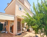 Resale - Villa -
Orihuela Costa - Cabo Roig