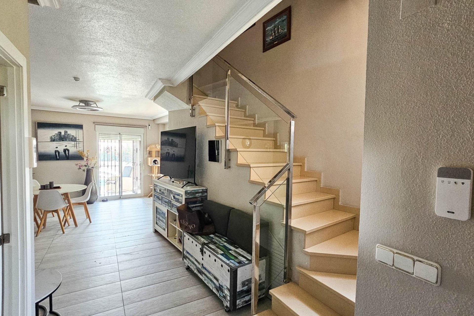 Resale - Villa -
Orihuela Costa - Cabo Roig