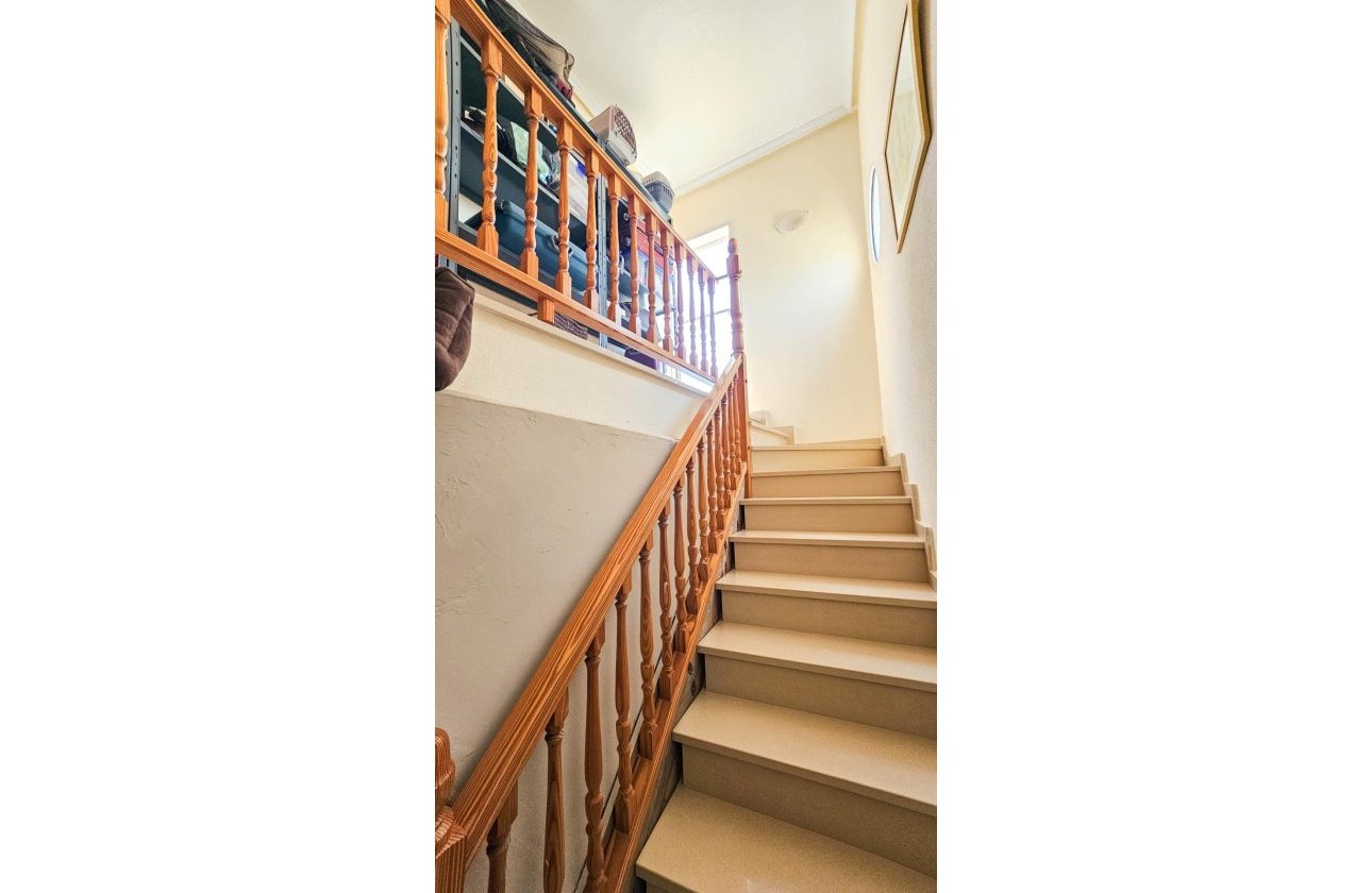 Resale - Villa -
Orihuela Costa - Cabo Roig