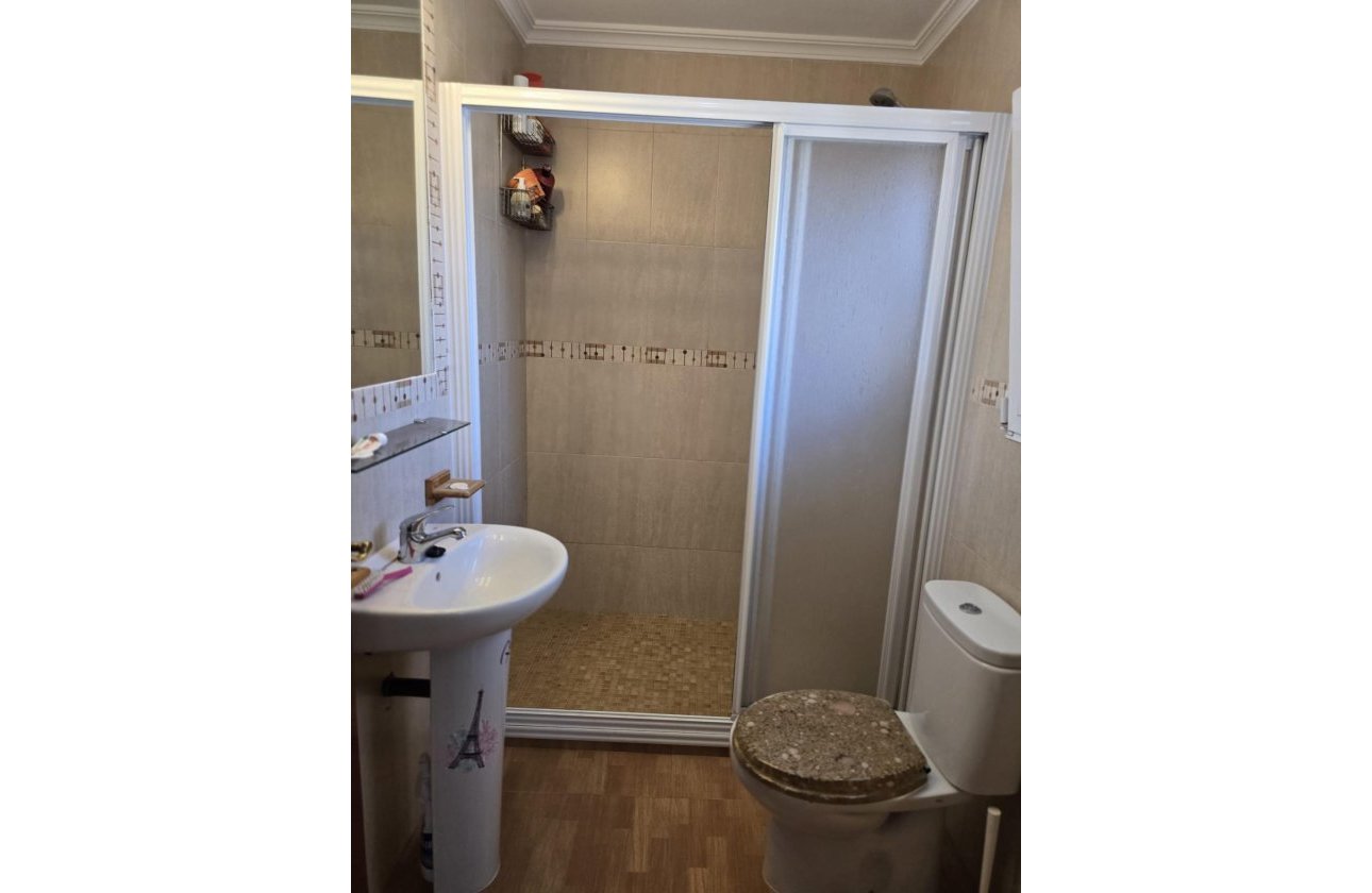 Resale - Villa -
Orihuela Costa - Campoamor