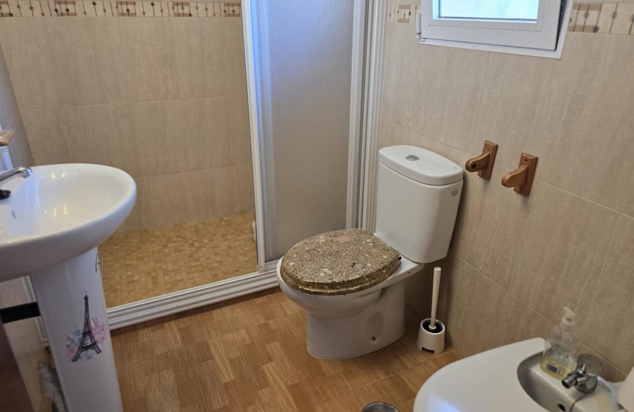 Resale - Villa -
Orihuela Costa - Campoamor